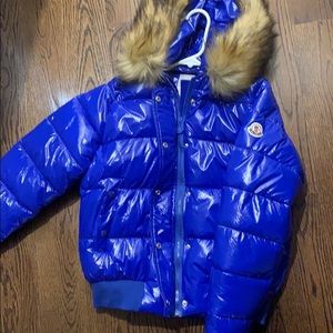 Gorgeous blue eye capturing coat!!